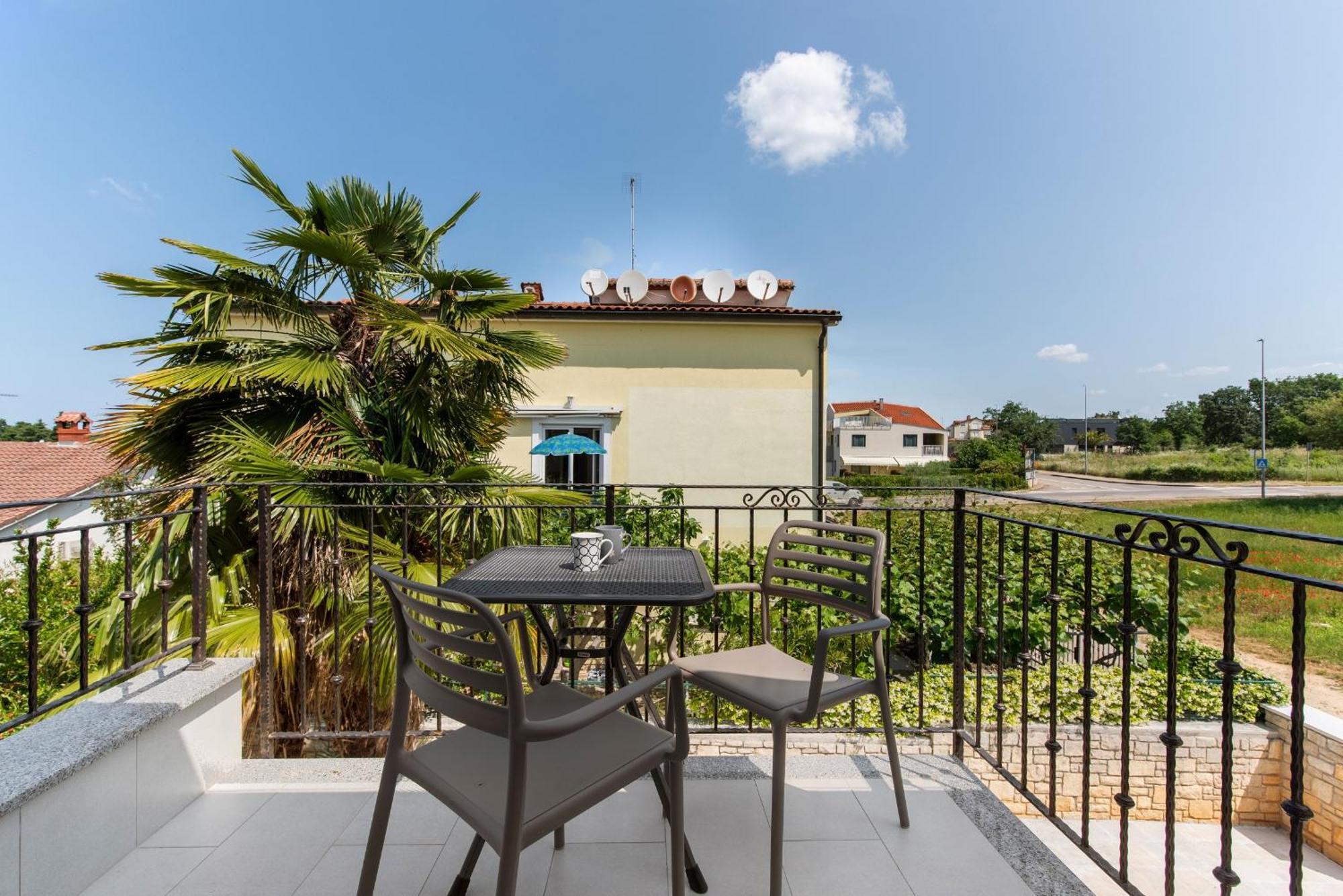 Villa Hope - Apartments With Shared Pool Poreč Værelse billede